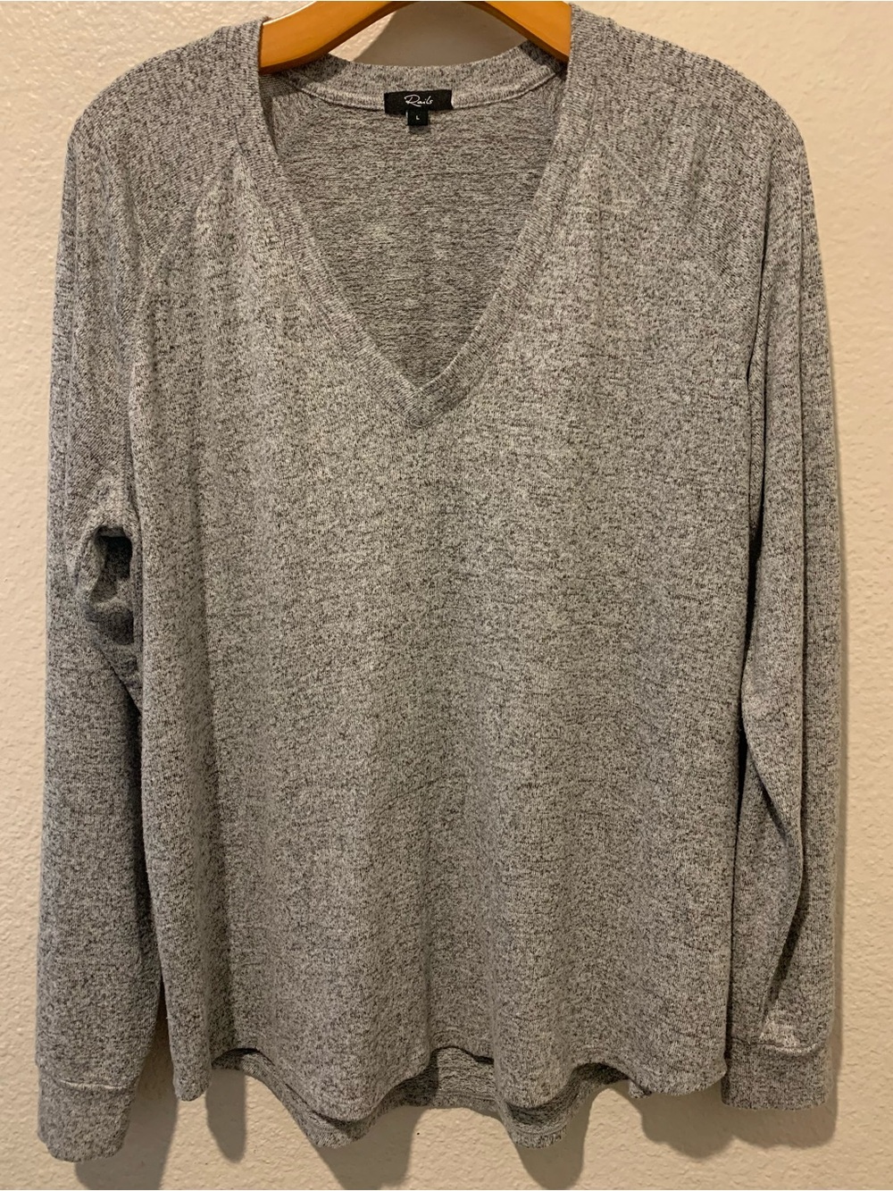 Rails Women’s Heather Gray V-Neck Sweater